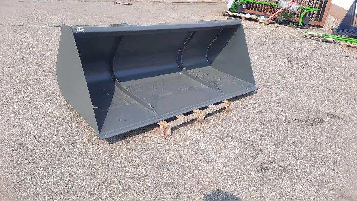 Schaufel 2,2m Euro Schlepper Frontladerschaufel Universalschaufel - Bild 1
