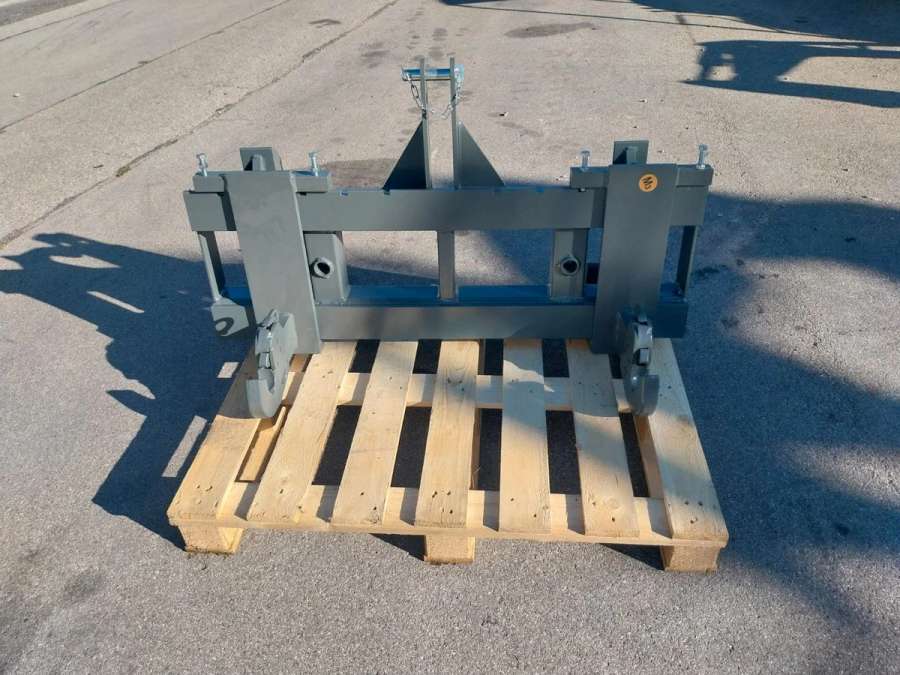 Adapter Kramer Hoflader Radlader auf 3 Punkt Kat II Palettengabel - Bild 1