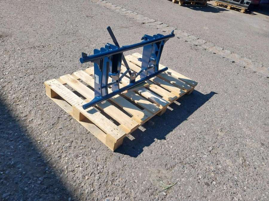 Euroadapter Avant MultiOne Hoflader Radlader Euro Adapter - Bild 1