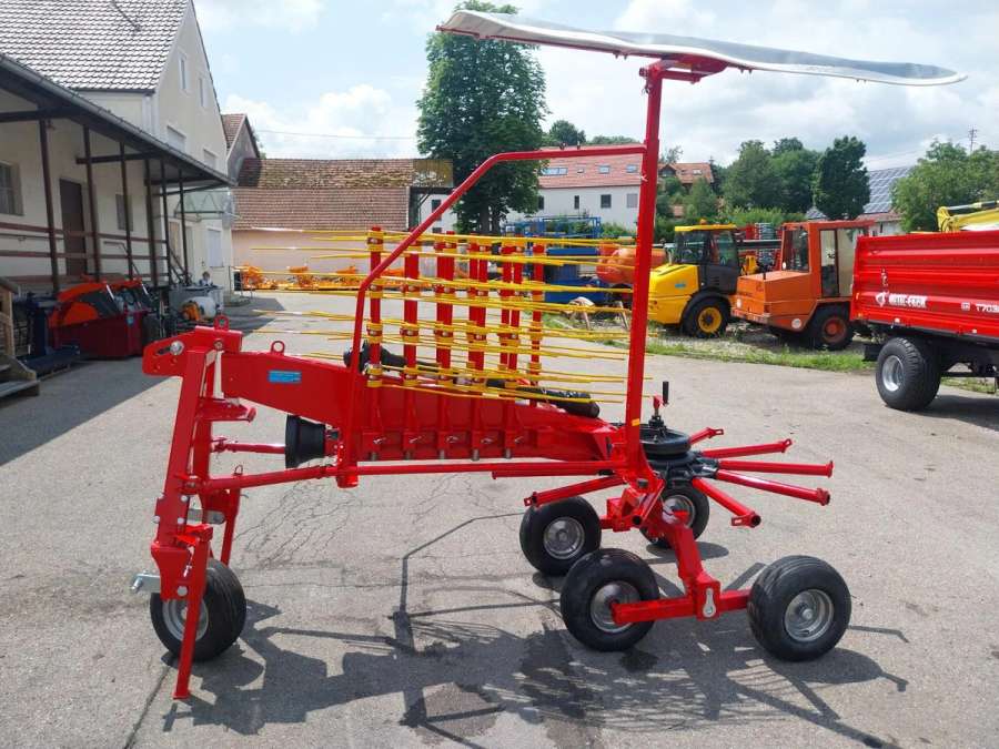 neuen Kreiselschwader Schwader 4,2m KN-420 Traktor Schlepper - Bild 1