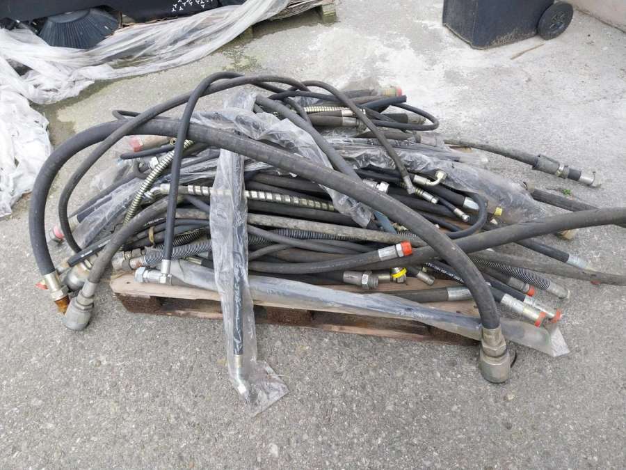 Hydraulikschläuche Schläuche Bagger Radlader Hydraulik Schläuche - Bild 1