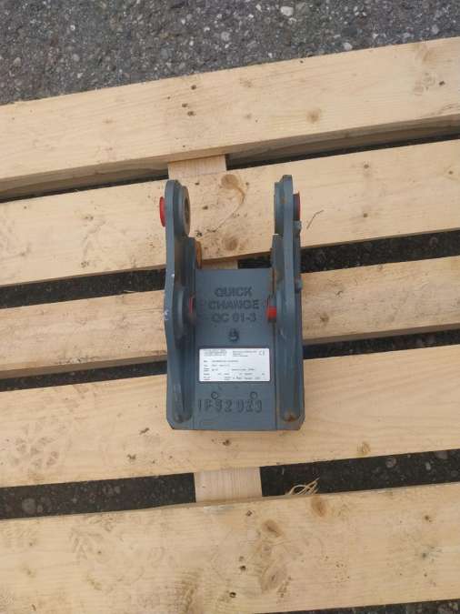 neuen Schnellwechsler MS 01 1 - 2,5 to Minibagger Volvo Neuson - Bild 1