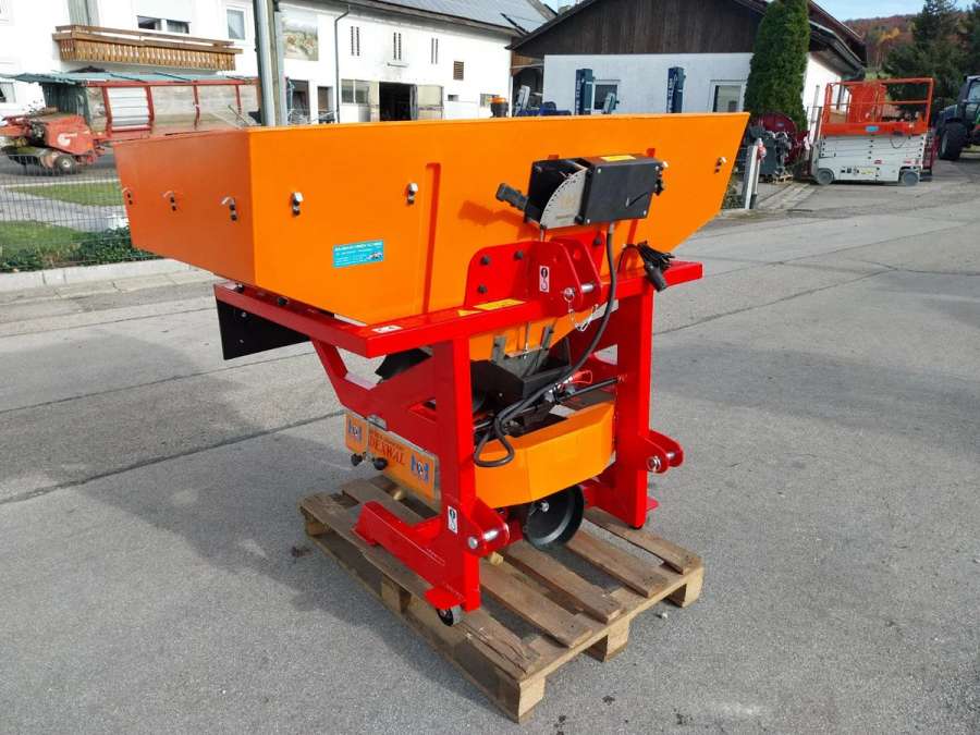 Salzstreuer 550-1200kg Sand Splitt Schlepper Traktor Streuer - Bild 1