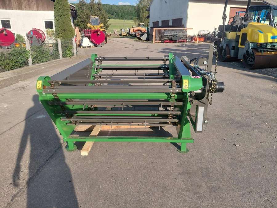 Ballenabwickler Rundballenabroller Einstreugerät Euro Rundballen - Bild 1