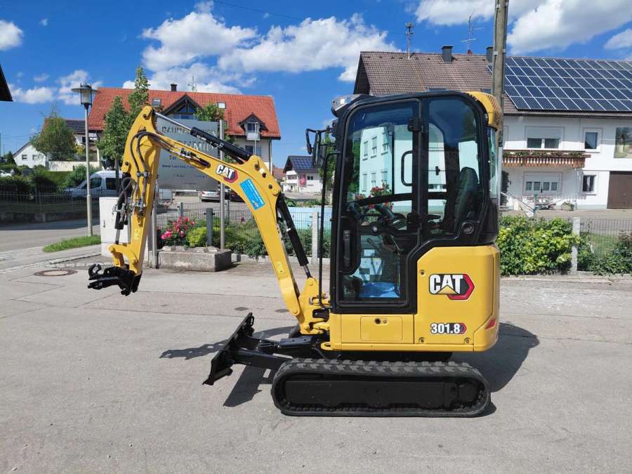 Minibagger Cat 301.8 Bagger Kettenbagger - Bild 1