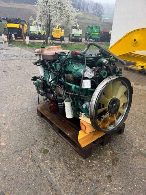 Motor Volvo D6B180 – 6 Zylinder, 180 PS, guter Zustand - Bild 1