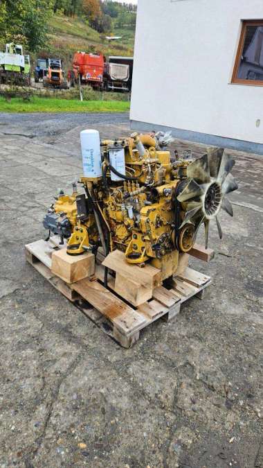 Motor Caterpillar 3064T – 4 Zylinder Turbo, 90 PS (aus CAT 312)