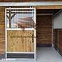 Aussenbox & Pferdestall bauen - Offenstall kaufen, Pferdebox und Weidehütte, Heuraufe & optimale Pferdefütterung für den perfekten Pferdeunterstand | TOP Pferdehof - Bild 57