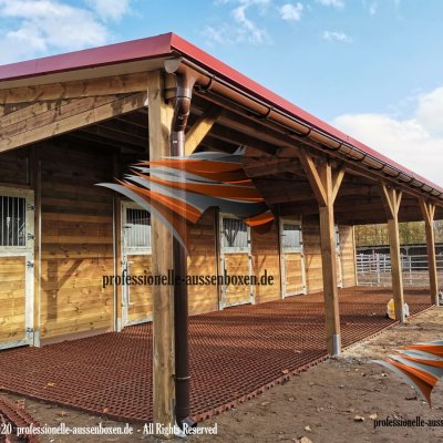 Pferdestall kaufen & Aussenboxen - Pferdeunterstand und Offenstall, Weidehütten | Stallungen & Futterraufen für optimale Pferdefütterung | Top Pferdeboxen