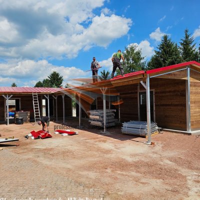 Pferdestall bauen | Stallbau Top - Außenboxen, Pferdeboxen, Offenstall, Weidehütten & Heuraufe jetzt kaufen!