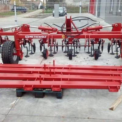 MW SKM-6-H 6 reihiges Hackgerät /NEU/